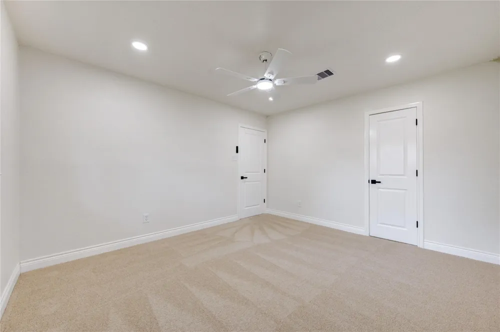5002 Meadow Place Drive La Porte, TX 77571