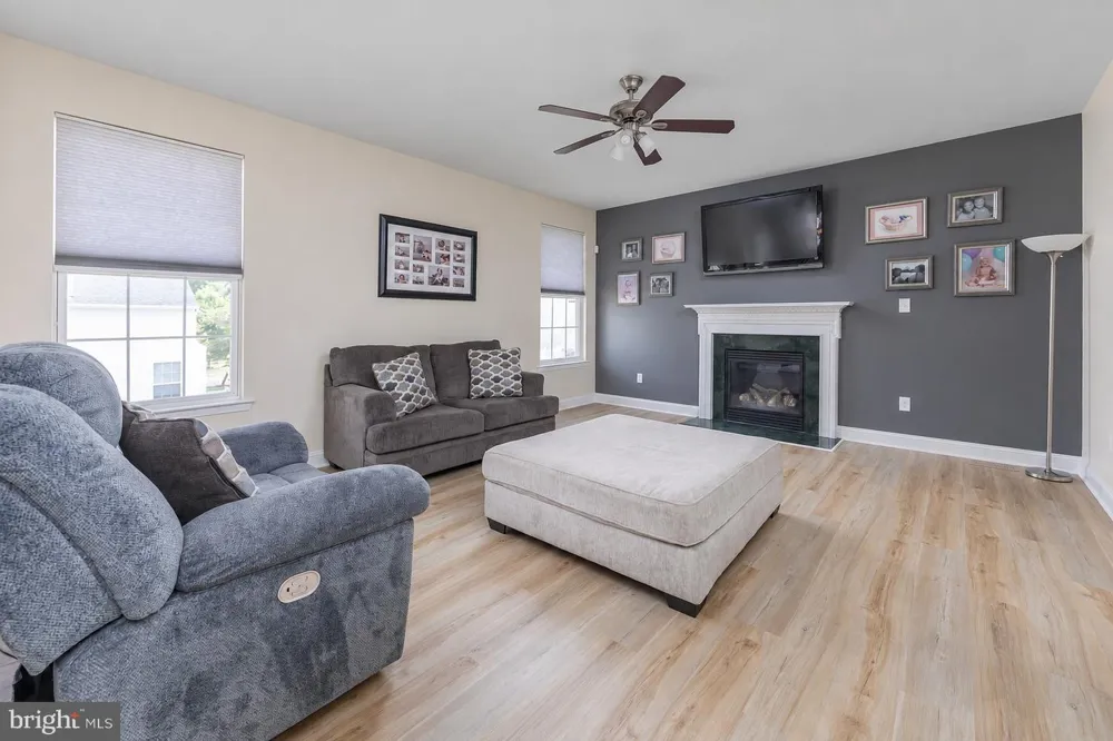 116 ZINNIA WAY Sewell, NJ 08080