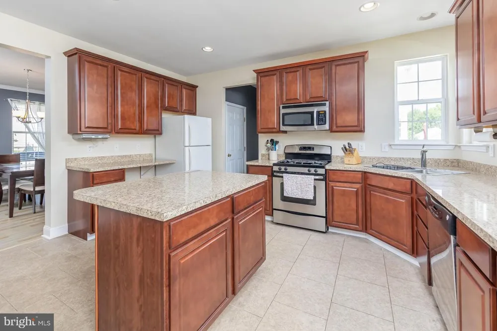 116 ZINNIA WAY Sewell, NJ 08080