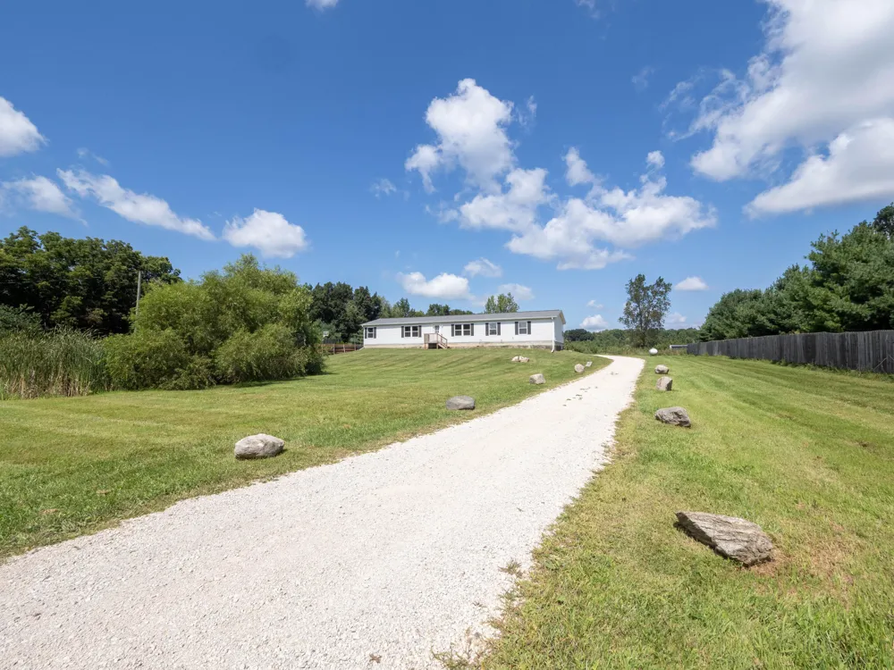 34412 36th Avenue Paw Paw, MI 49079