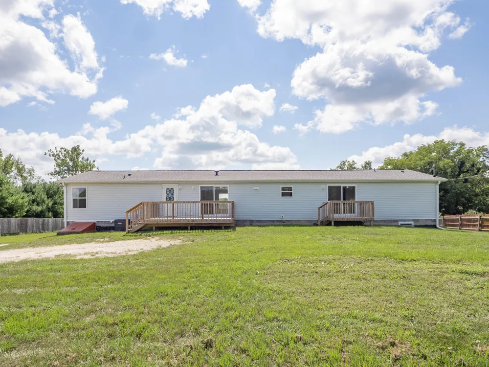 34412 36th Avenue Paw Paw, MI 49079