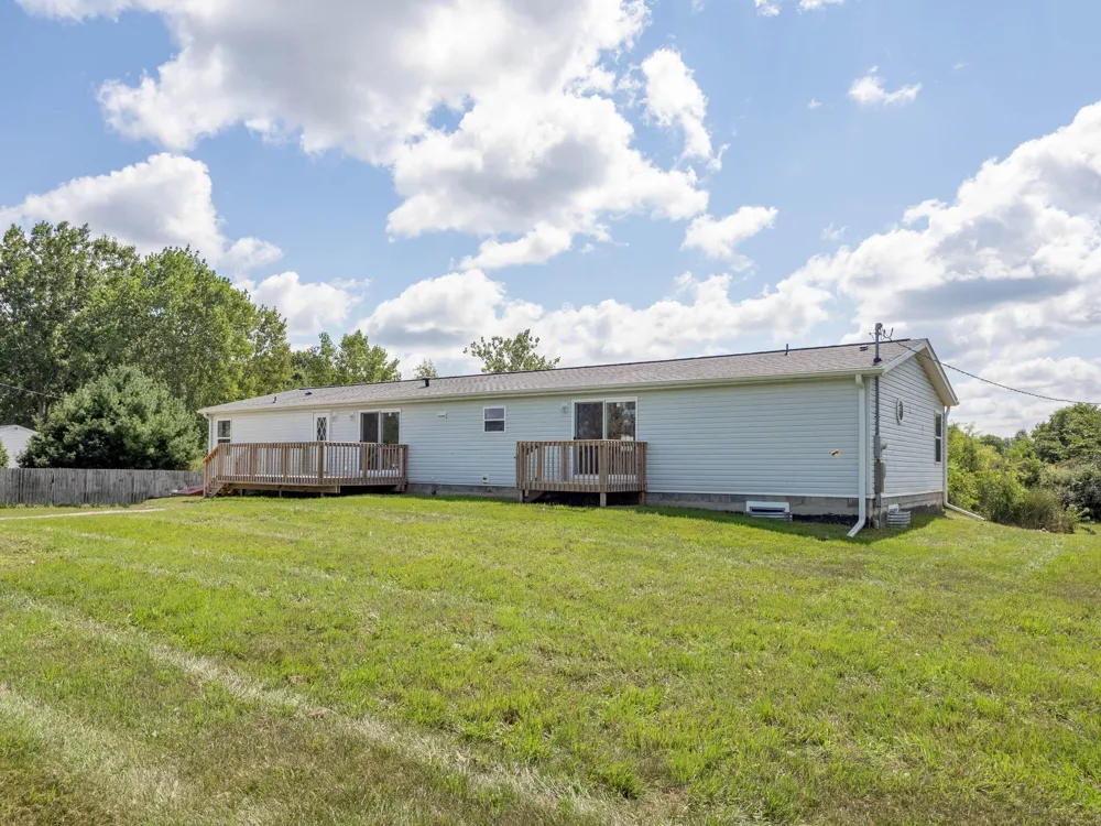 34412 36th Avenue Paw Paw, MI 49079