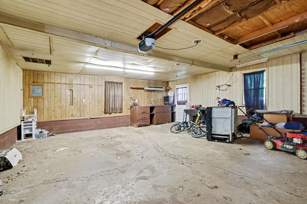 1365 Eagle Street Niles, MI 49120