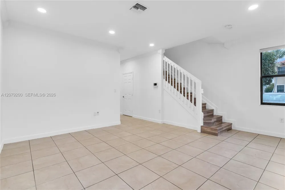3202 SE 6th St Homestead, FL 33033