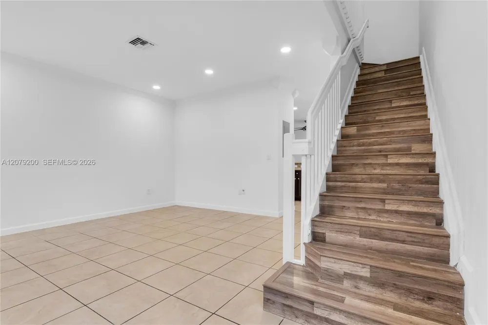 3202 SE 6th St Homestead, FL 33033