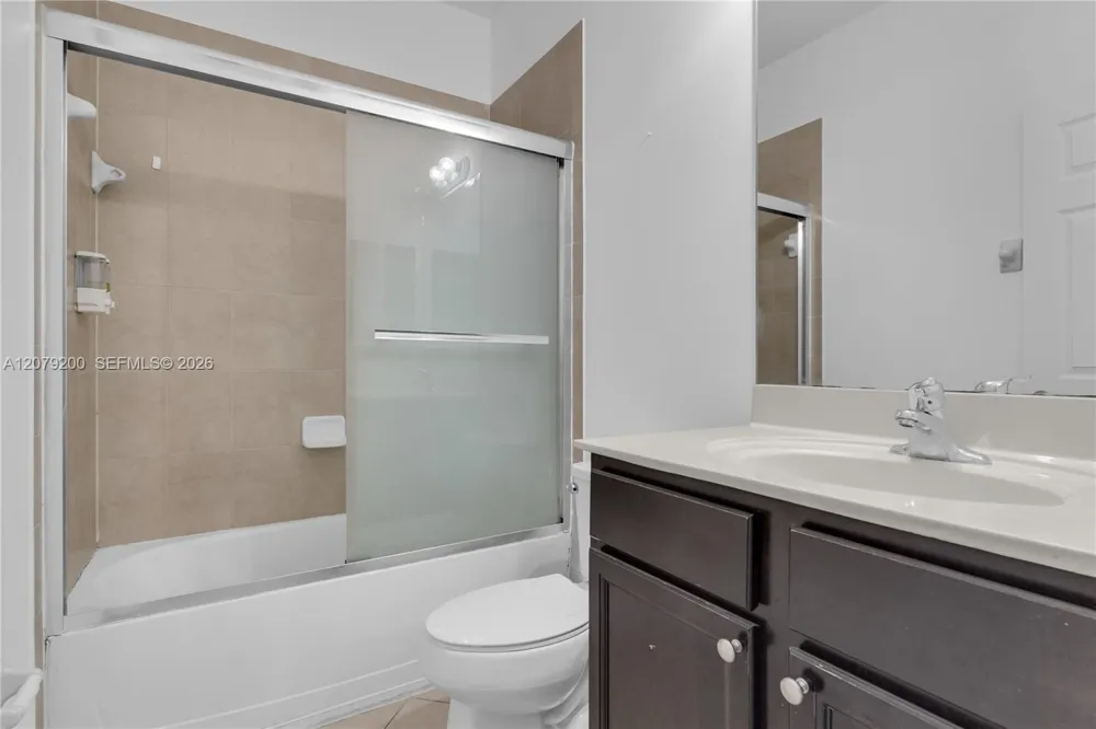 3202 SE 6th St Homestead, FL 33033
