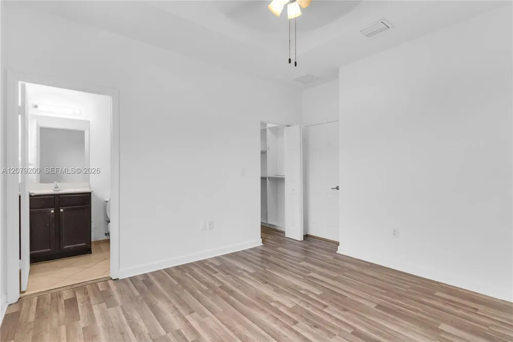3202 SE 6th St Homestead, FL 33033