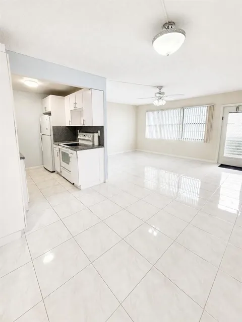 1089 WOLVERTON E #1089