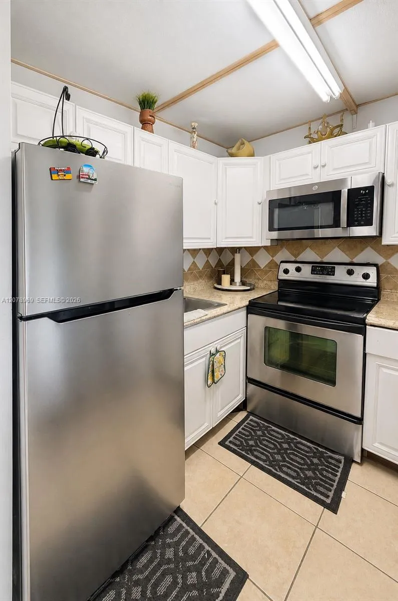 425 Southampton B #425 West Palm Beach, FL 33417