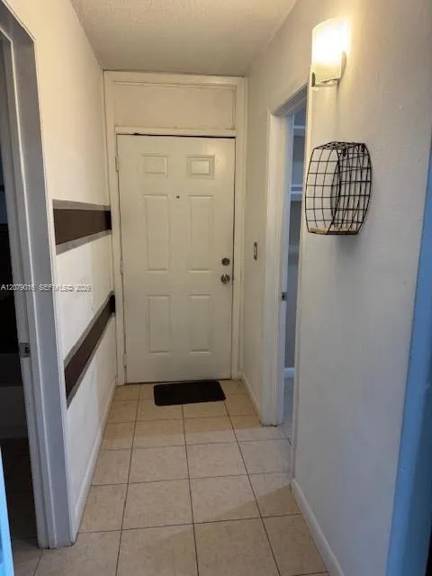 12590 NE 16th Ave #401 North Miami, FL 33161