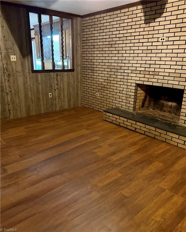 11564 NC Highway 150 Linwood, NC 27299