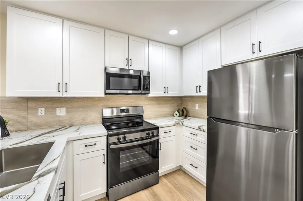 4370 Lariat Drive Las Vegas, NV 89121