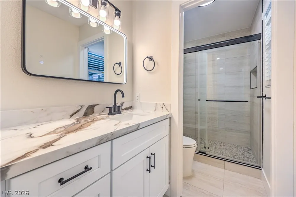 4370 Lariat Drive Las Vegas, NV 89121