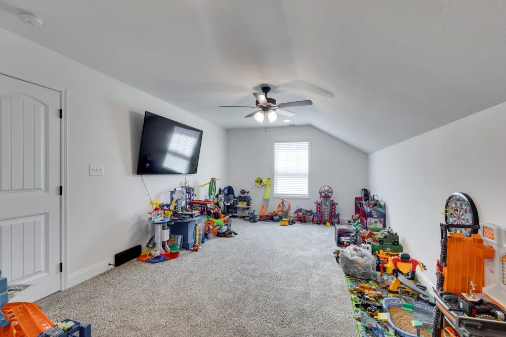 1368 Harmon Ln Clarksville, TN 37042
