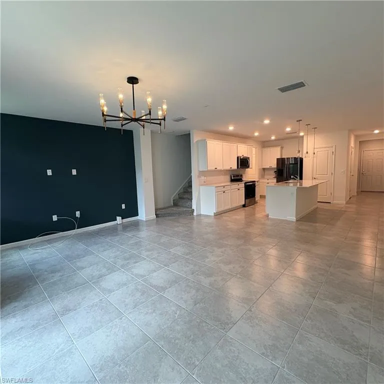 1545 Lake Jessup Circle Cape Coral, FL 33909