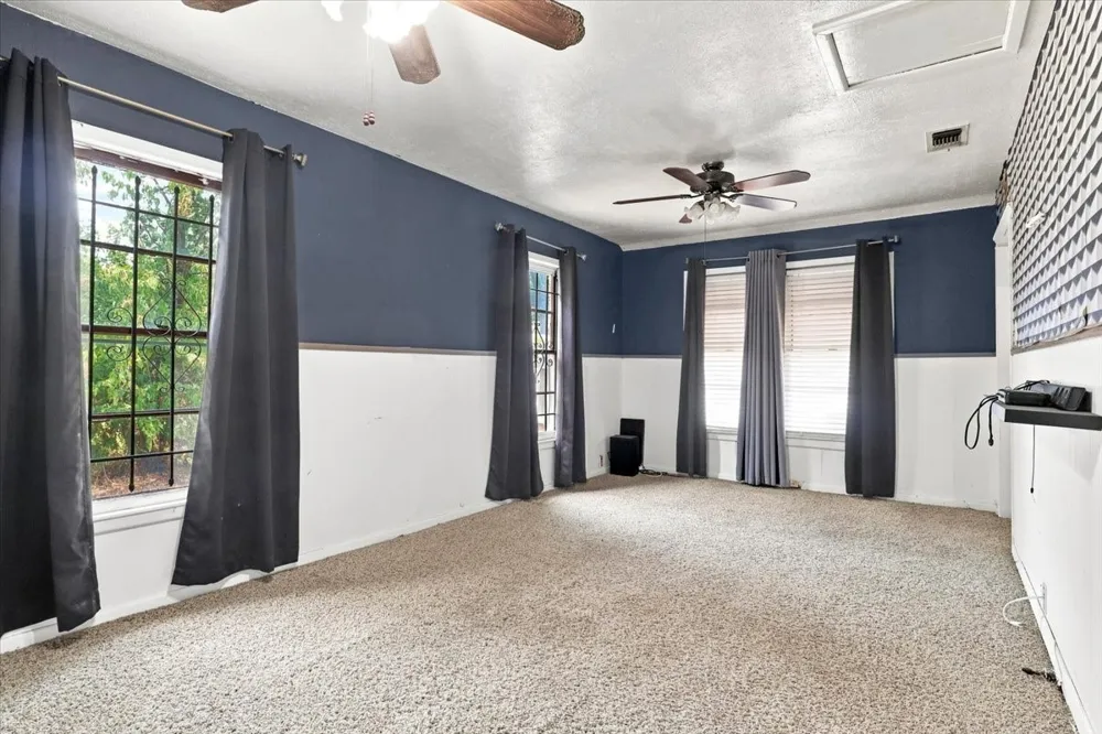 2640 Pioneer Street Fort Worth, TX 76119