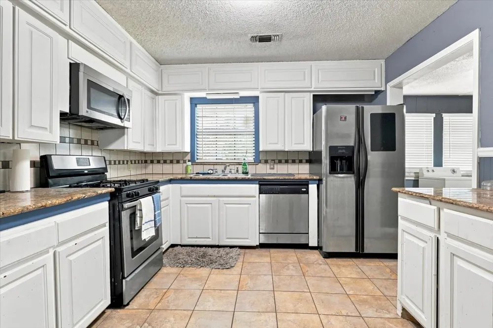 2640 Pioneer Street Fort Worth, TX 76119