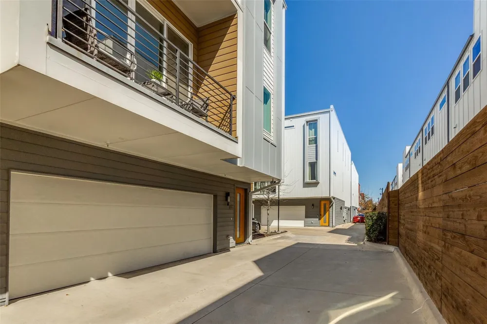 1514 Washington #105 Dallas, TX 75204