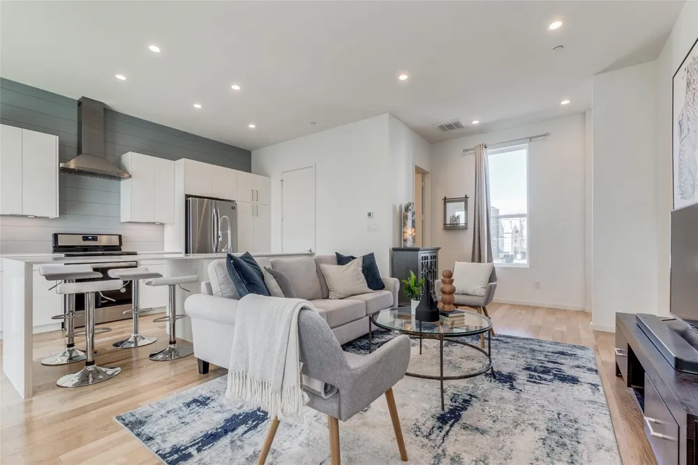 1514 Washington #105 Dallas, TX 75204