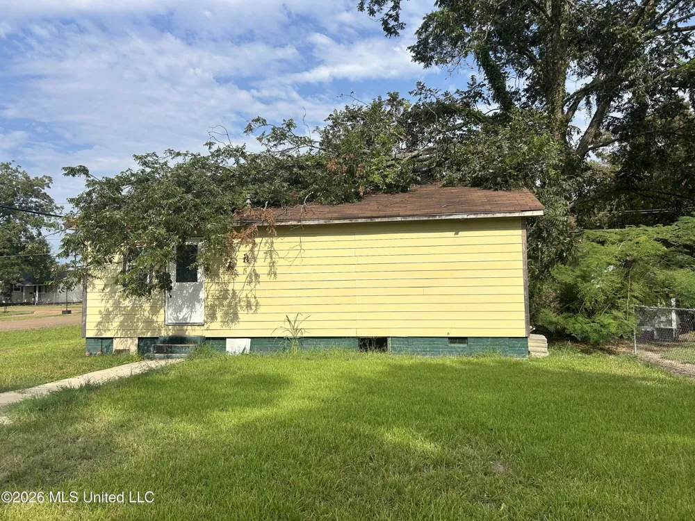 500 3rd Avenue Greenwood, MS 38930