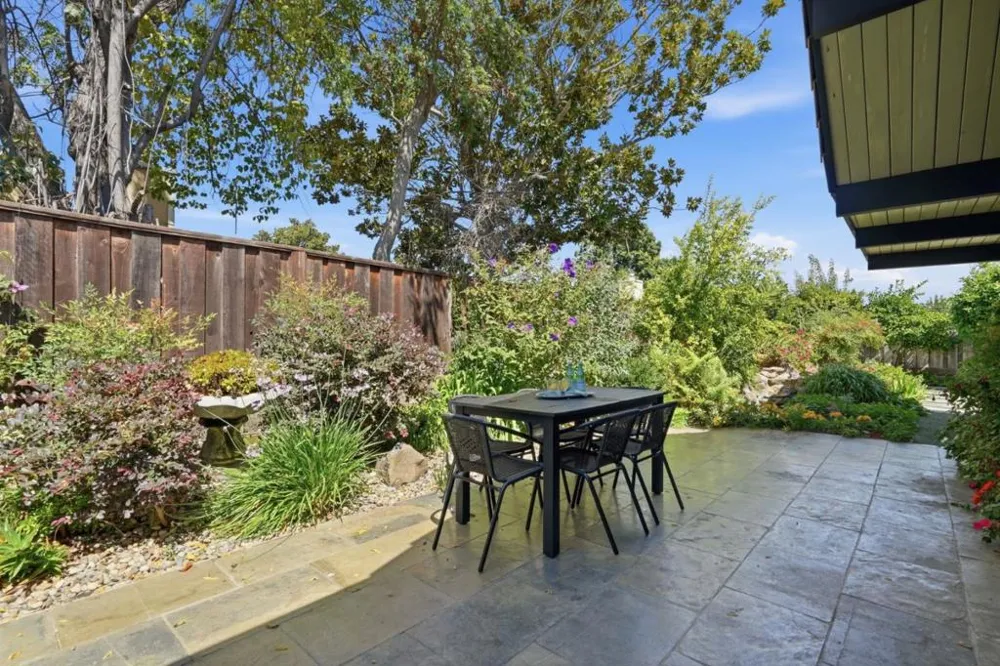 387 Vasquez Avenue Sunnyvale, CA 94086