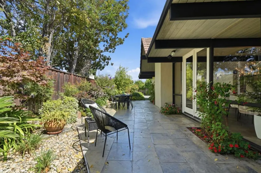 387 Vasquez Avenue Sunnyvale, CA 94086