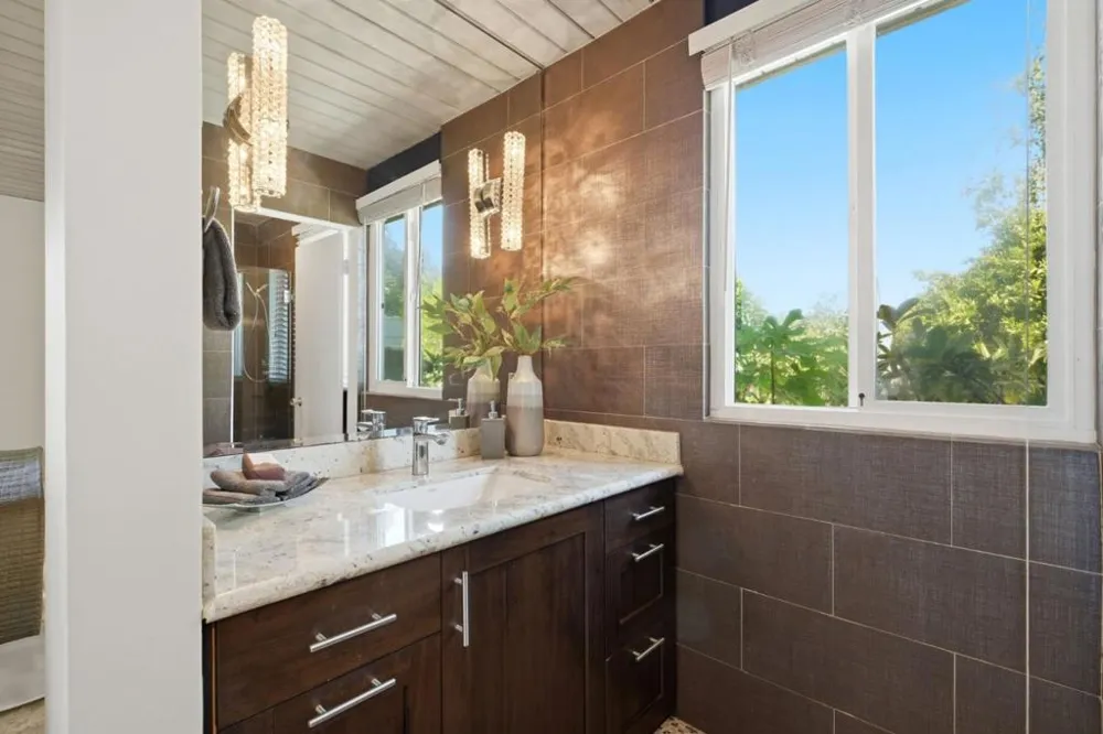 387 Vasquez Avenue Sunnyvale, CA 94086