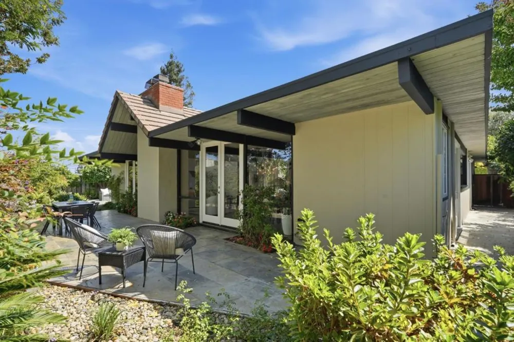 387 Vasquez Avenue Sunnyvale, CA 94086