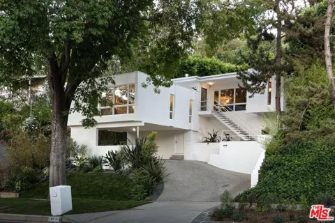 14018 Valley Vista Boulevard