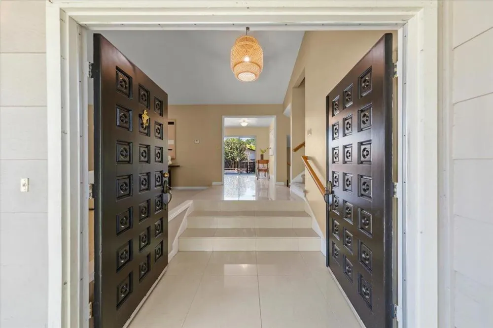 2390 Harris Court San Jose, CA 95124