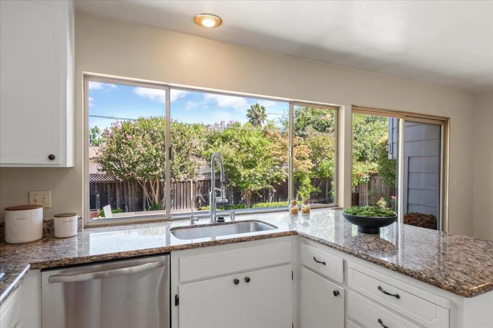 2390 Harris Court San Jose, CA 95124