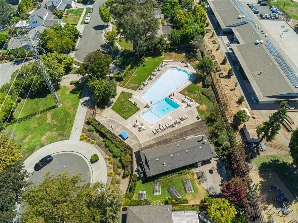 2390 Harris Court San Jose, CA 95124