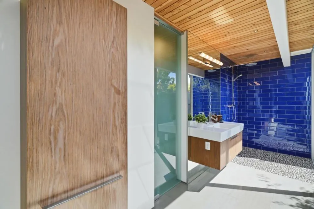 1109 Lorne Way Sunnyvale, CA 94087
