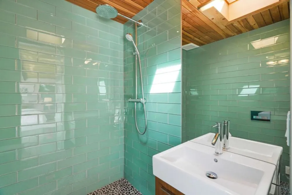 1109 Lorne Way Sunnyvale, CA 94087