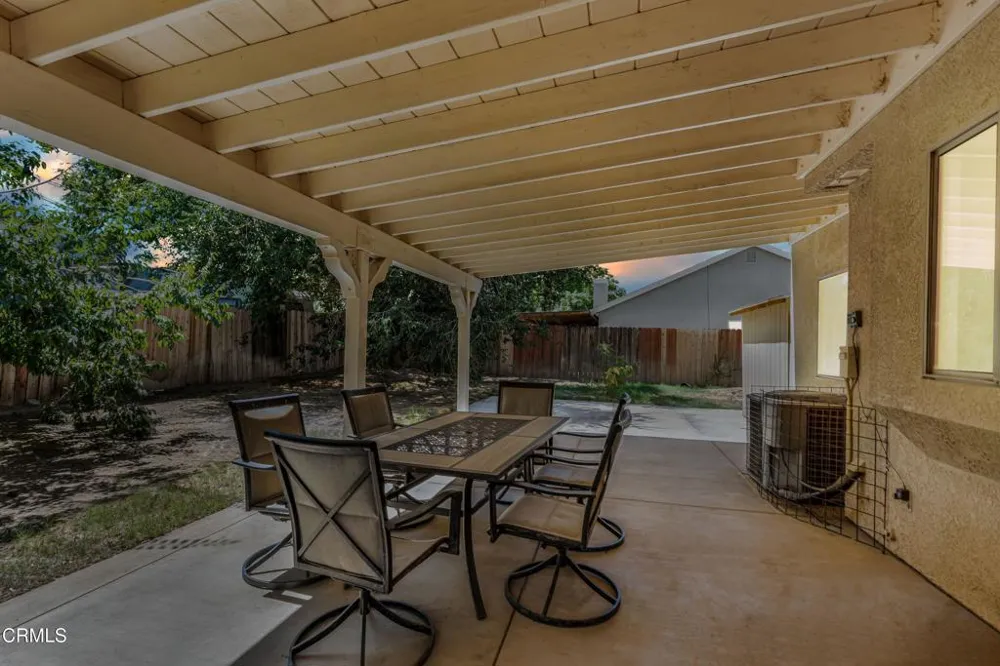 812 W Ave H-5 Lancaster, CA 93534