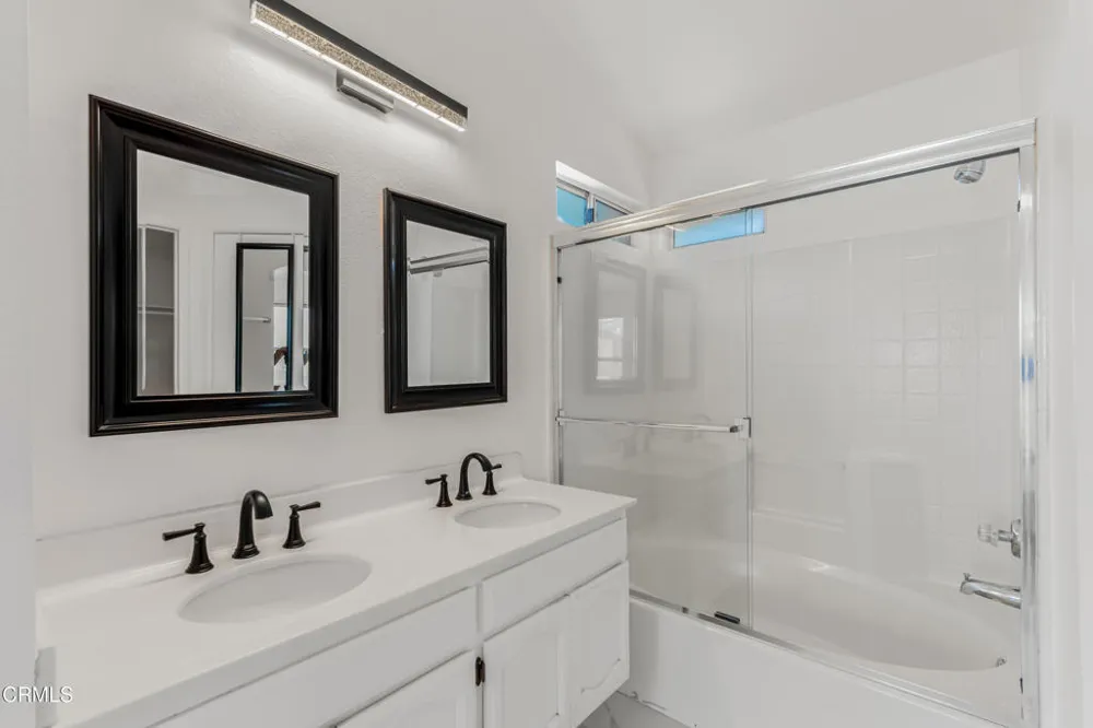 812 W Ave H-5 Lancaster, CA 93534