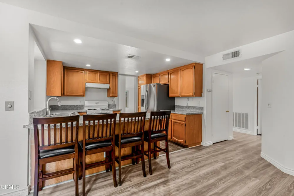 812 W Ave H-5 Lancaster, CA 93534