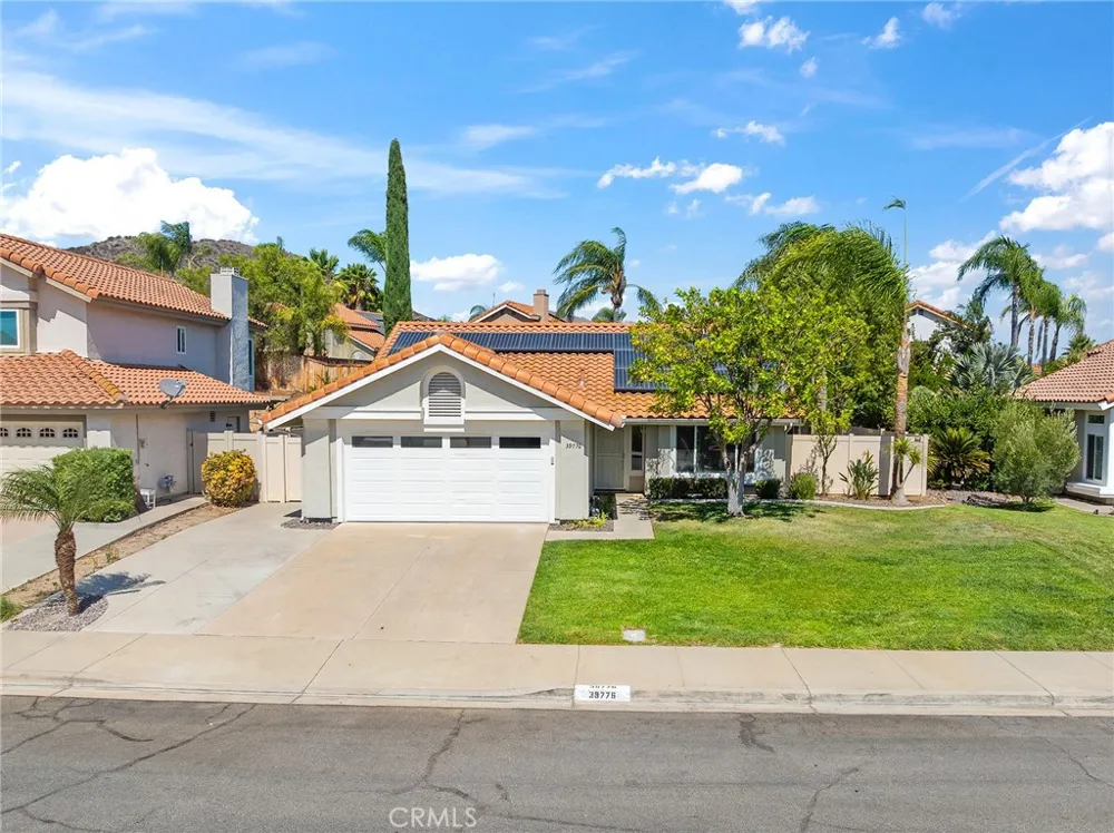 39776 Castile Avenue Murrieta, CA 92562