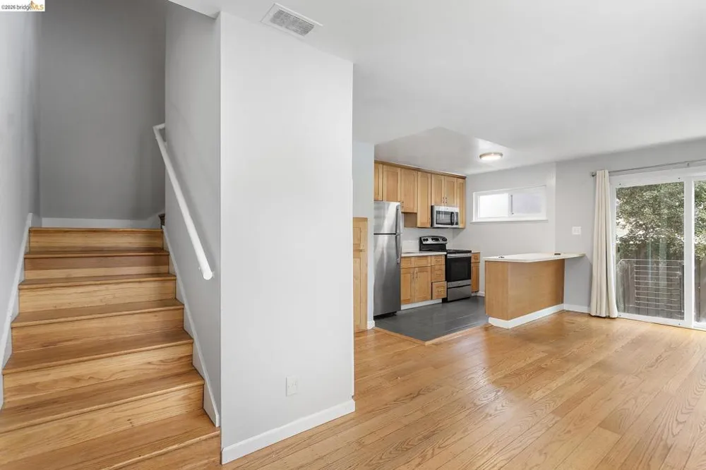 2425 Grant St Berkeley, CA 94703