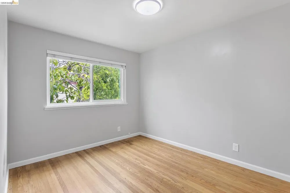 2425 Grant St Berkeley, CA 94703