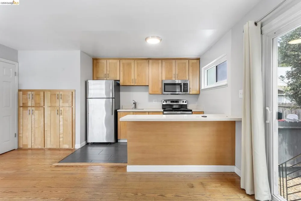 2425 Grant St Berkeley, CA 94703