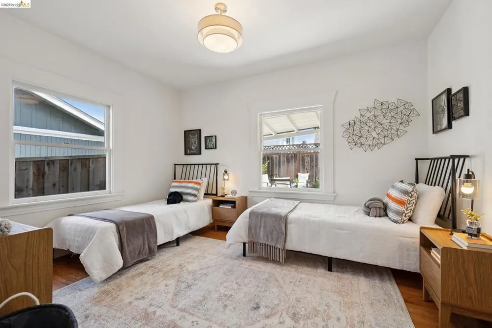 4010 Elston Ave Oakland, CA 94602