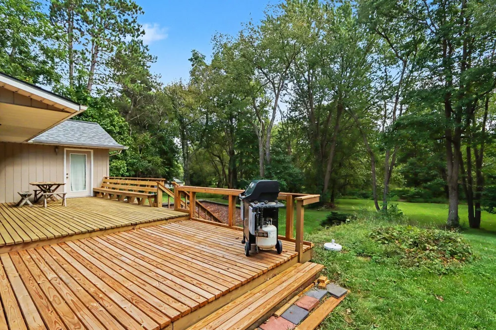 3034 Springbrook Drive Kalamazoo, MI 49004