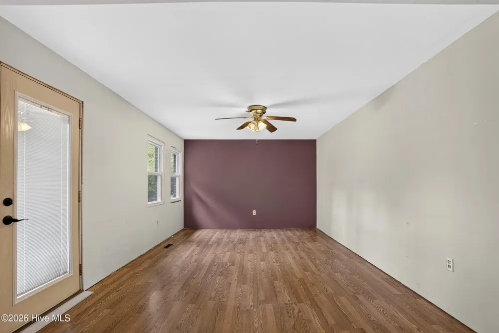 1400 Clyde Underwood Road Siler City, NC 27344