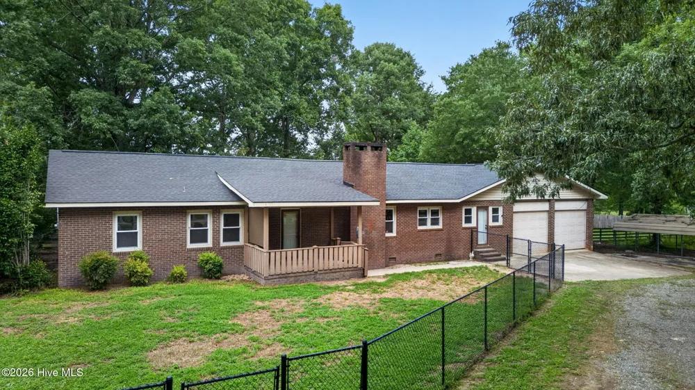 1400 Clyde Underwood Road Siler City, NC 27344
