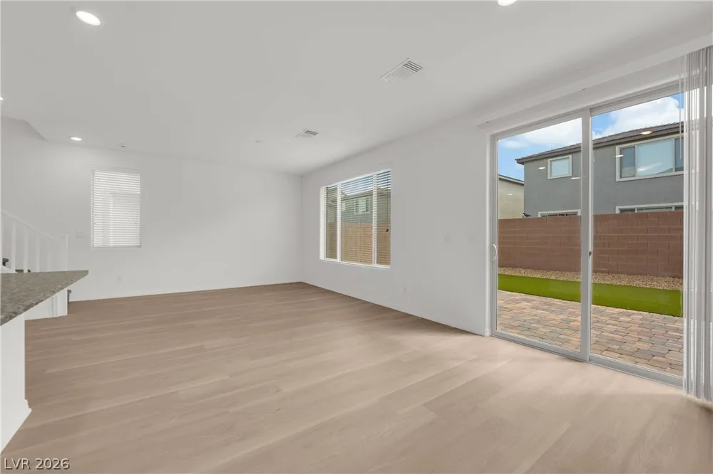 5803 W Haleh Avenue Las Vegas, NV 89141