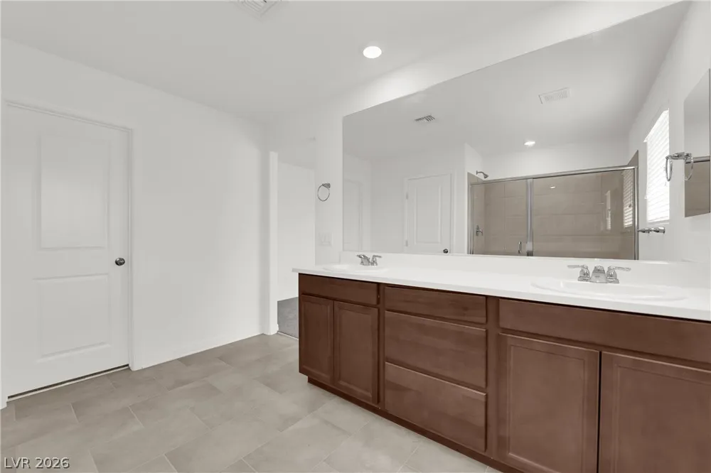 5803 W Haleh Avenue Las Vegas, NV 89141