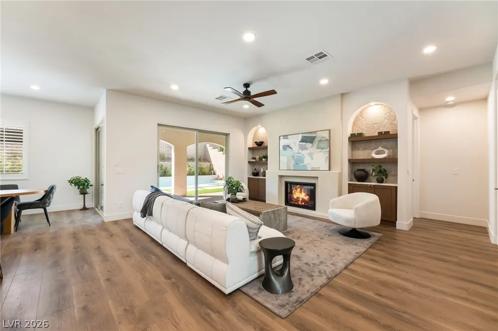 363 Molinetto Street Las Vegas, NV 89138