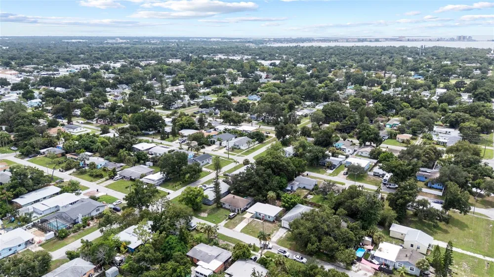 5410 14TH AVENUE S Gulfport, FL 33707