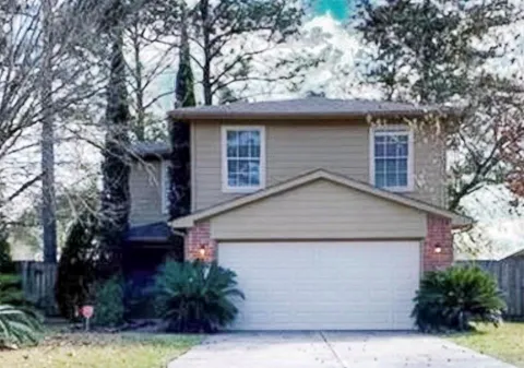 8006 Greens Road